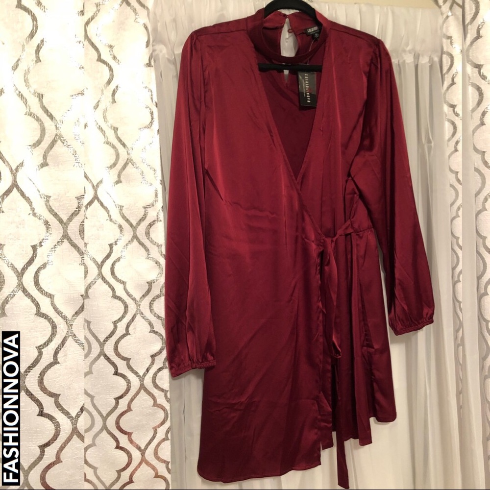 FASHIONNOVA WRAP FRONT CHOKER DRESS